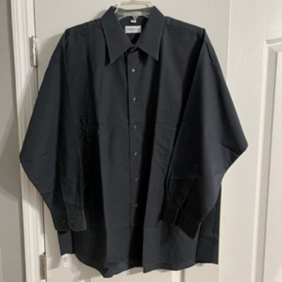 Van Heusen Other - Van Heusen Men's Fitted Pique Dress Shirt Long Sleeve 17 1/2 (32/33)